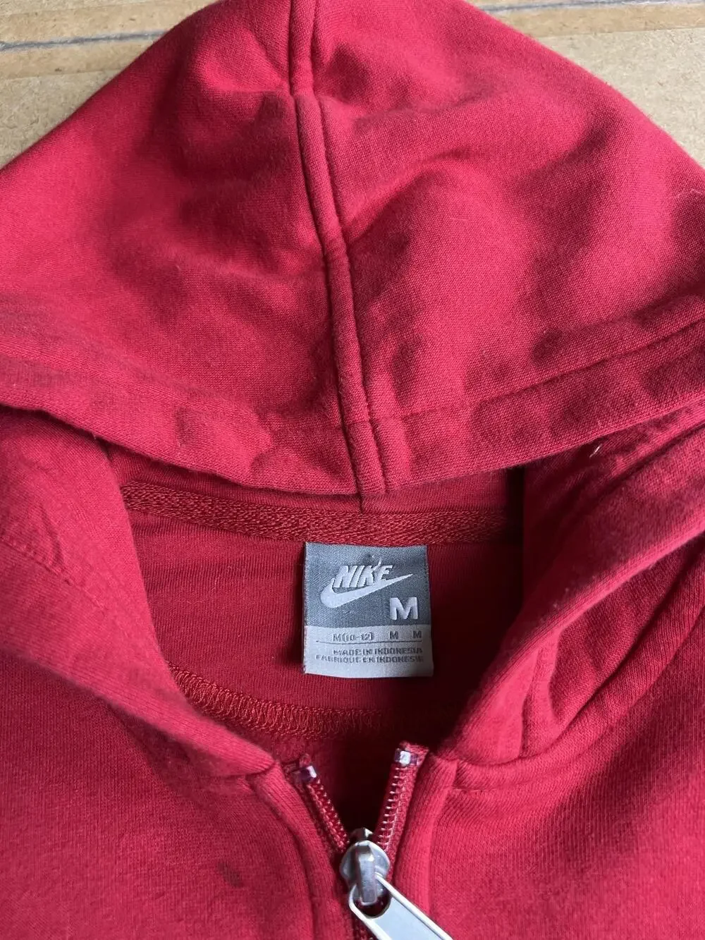 Nike Sweater Unisex Adults M Red Full Zip Hooded Pockets Fleece Embroidered Logo